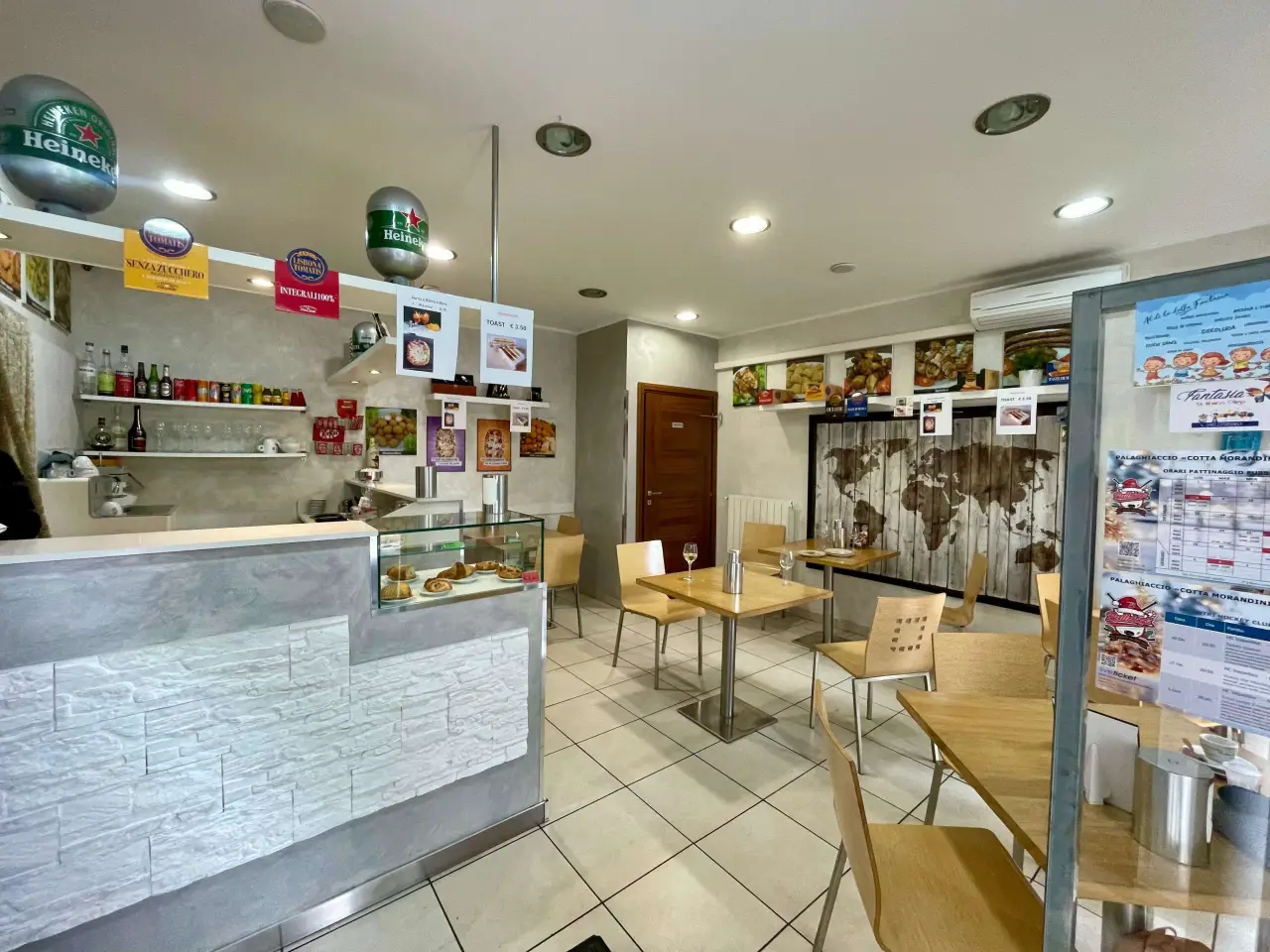 Bar in , Pinerolo, {3} - Foto 1