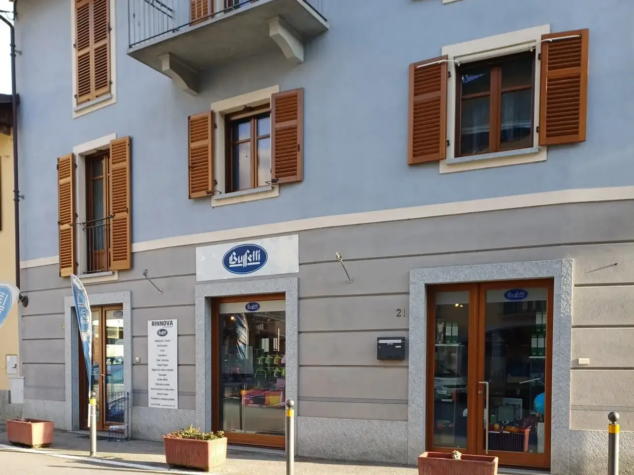 Esercizio commerciale in Via Macra 19, Savigliano, {3} - Foto 2