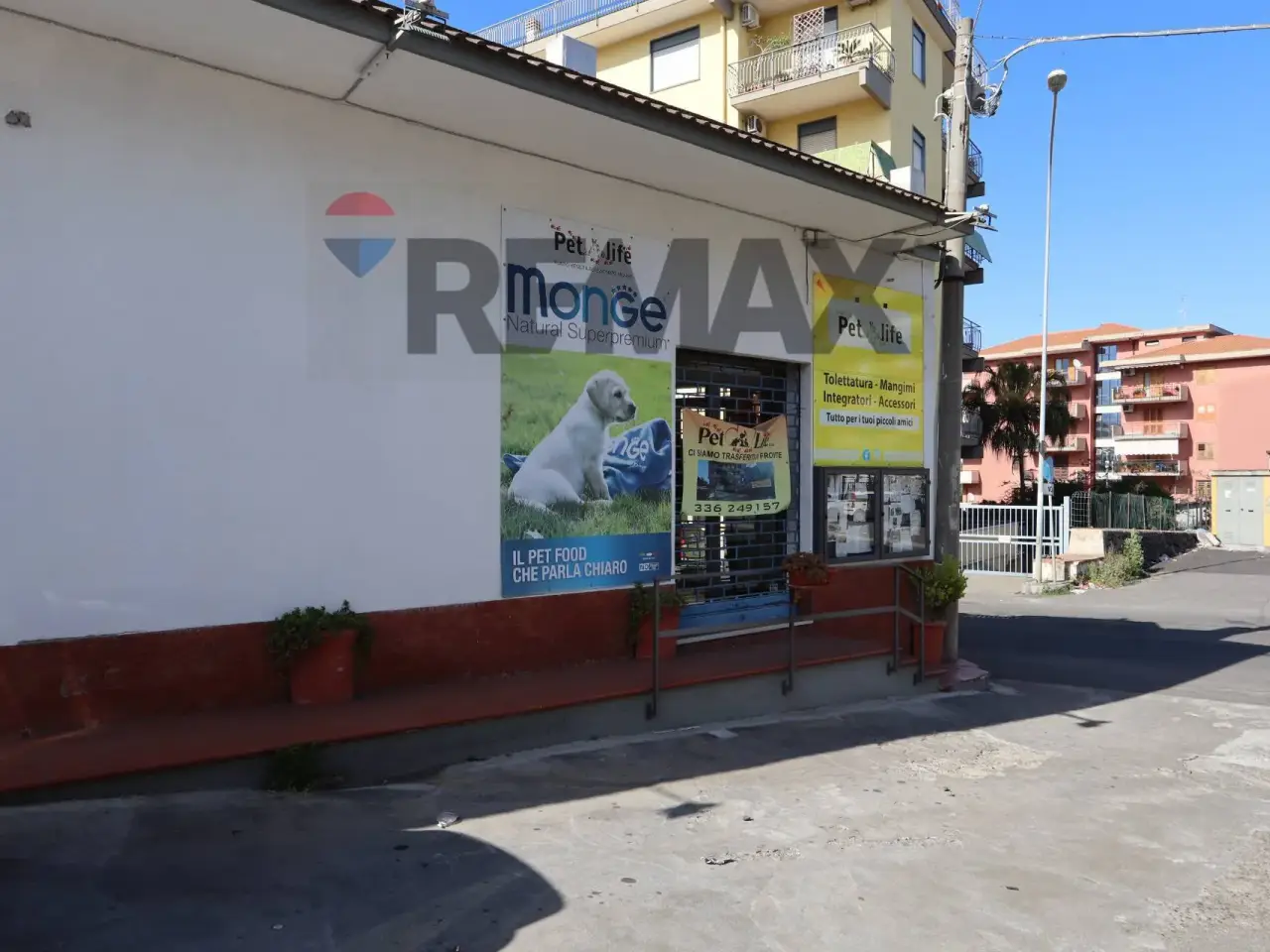 Esercizio commerciale in Viale delle Province 85/87/81/8, Giarre, {3} - Foto 1