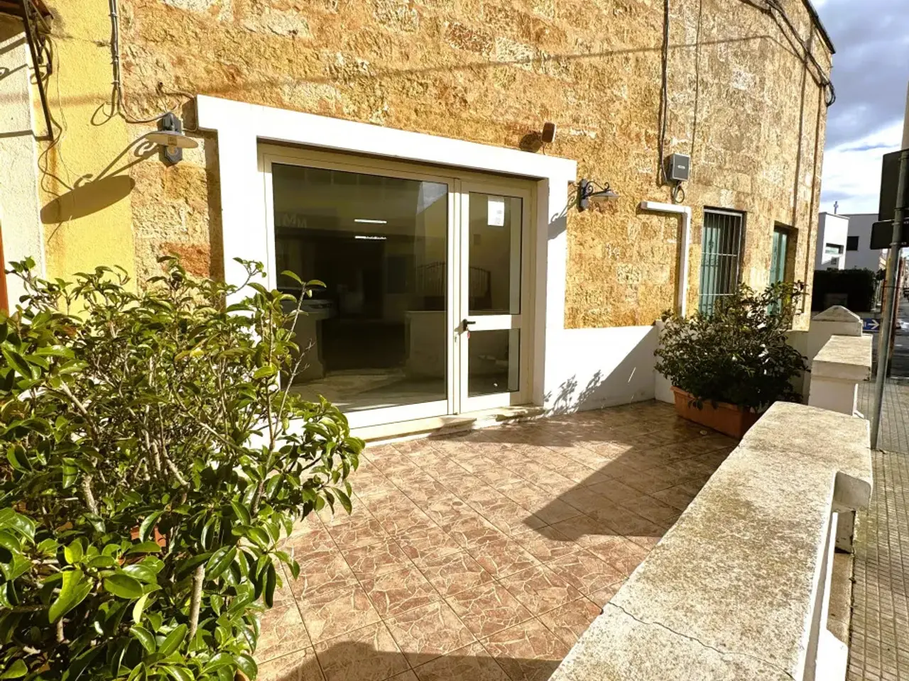 Esercizio commerciale in , Tricase, {3} - Foto 2