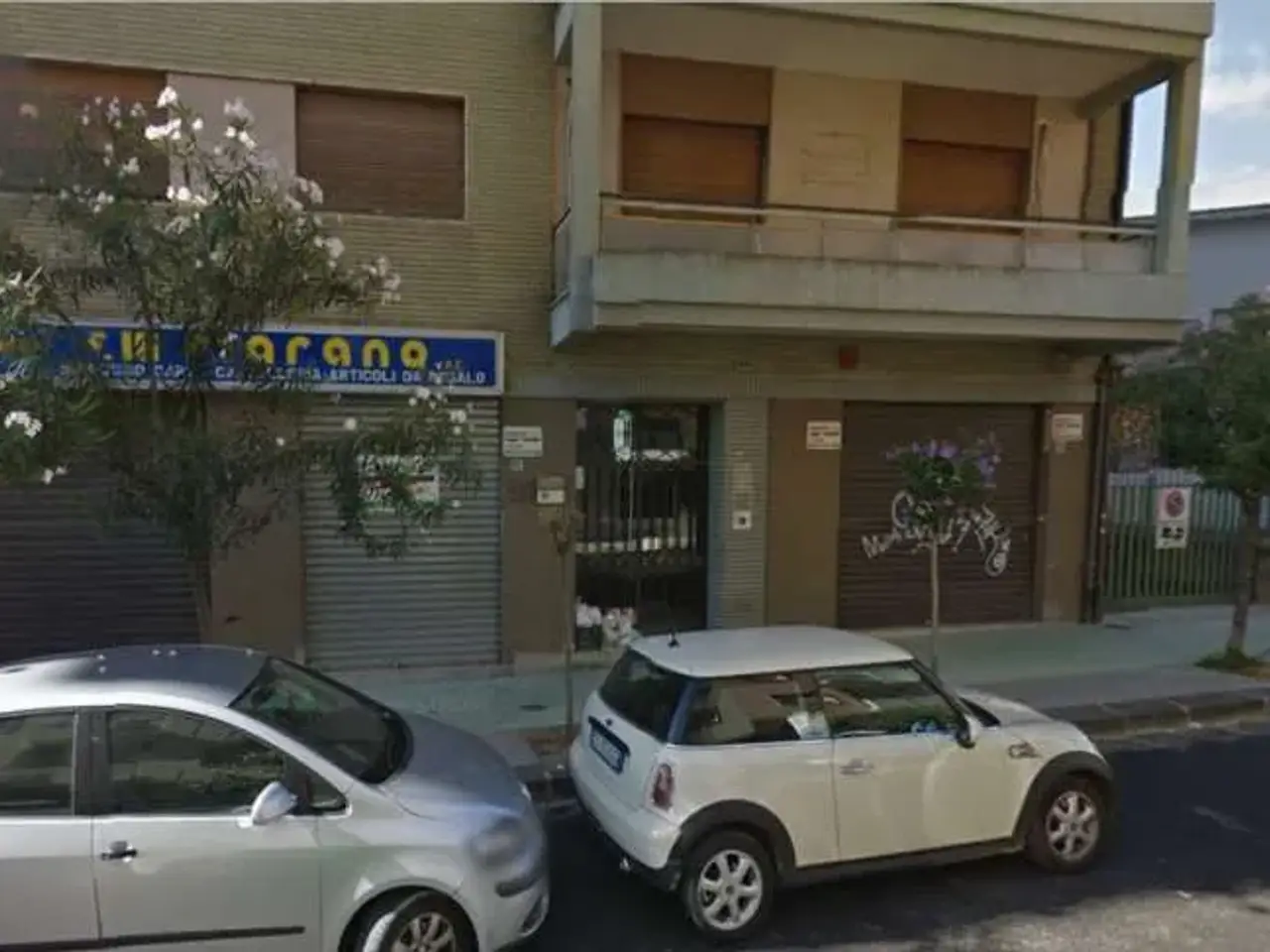 Negozio in Via Simonetta, 15, 87100, Cosenza, Cosenza, {3} - Foto 2