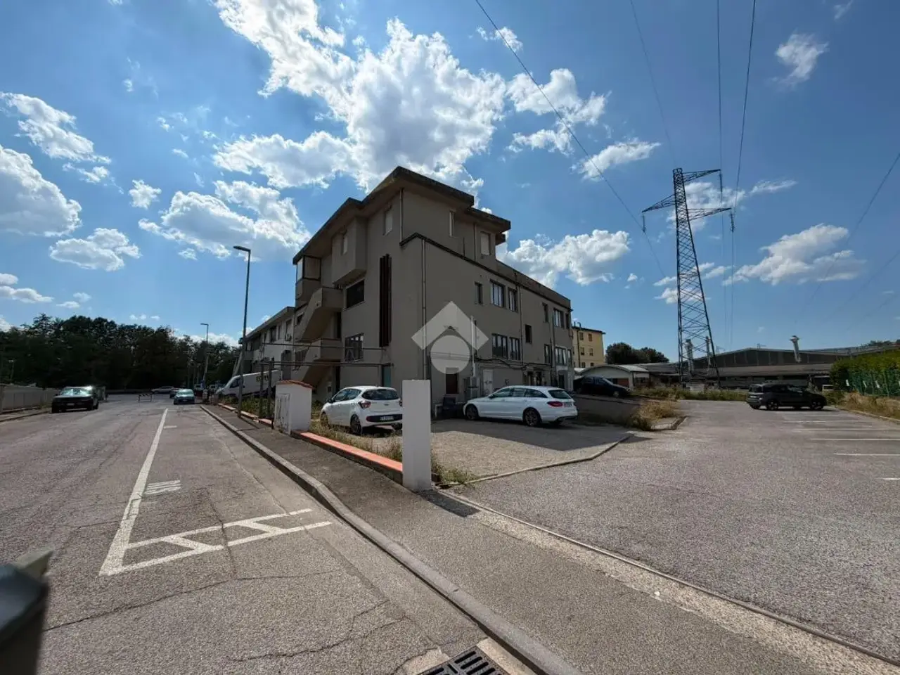 Laboratorio in Via Poggilupi, Terranuova Bracciolini, {3} - Foto 1