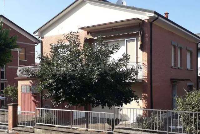 Casa indipendente in Via F. Cesari 34., Scandiano - Foto 1