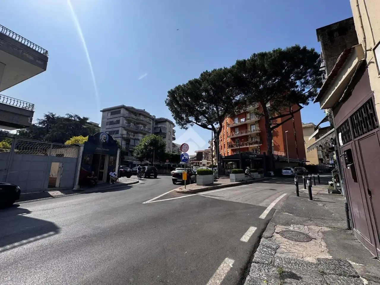 Magazzino in Via Belvedere 157, Aversa, {3} - Foto 1