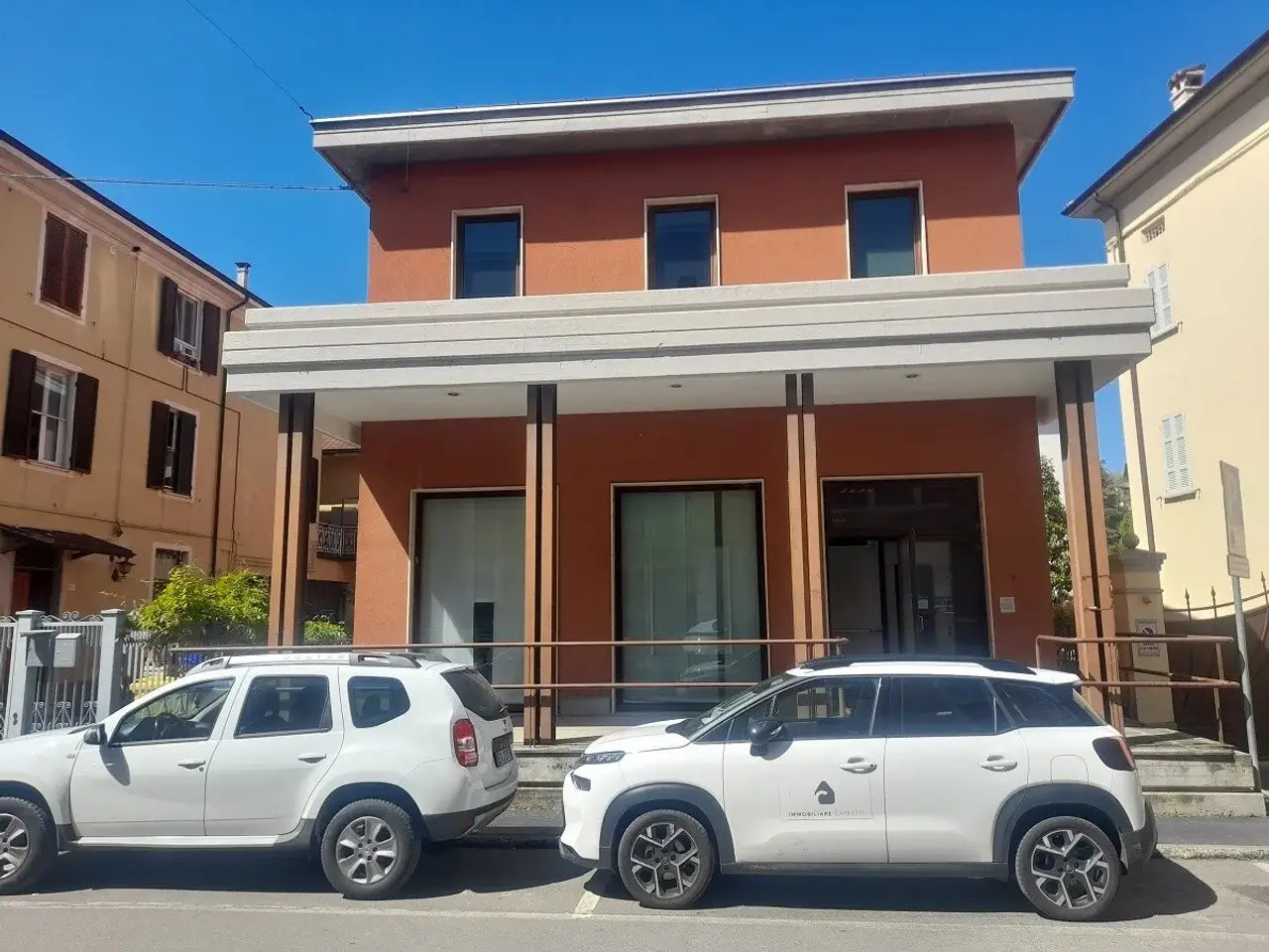 Palazzina commerciale in Via del Popolo 22, Langhirano, {3} - Foto 2