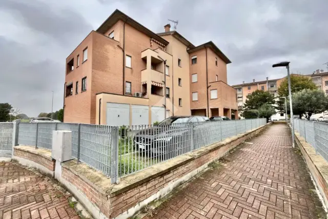 Trilocale in Via Genunzio Bentini 17, Malalbergo - Foto 1