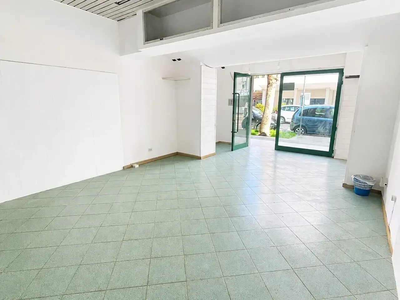 Negozio in Viale Mantova, Rimini, {3} - Foto 2