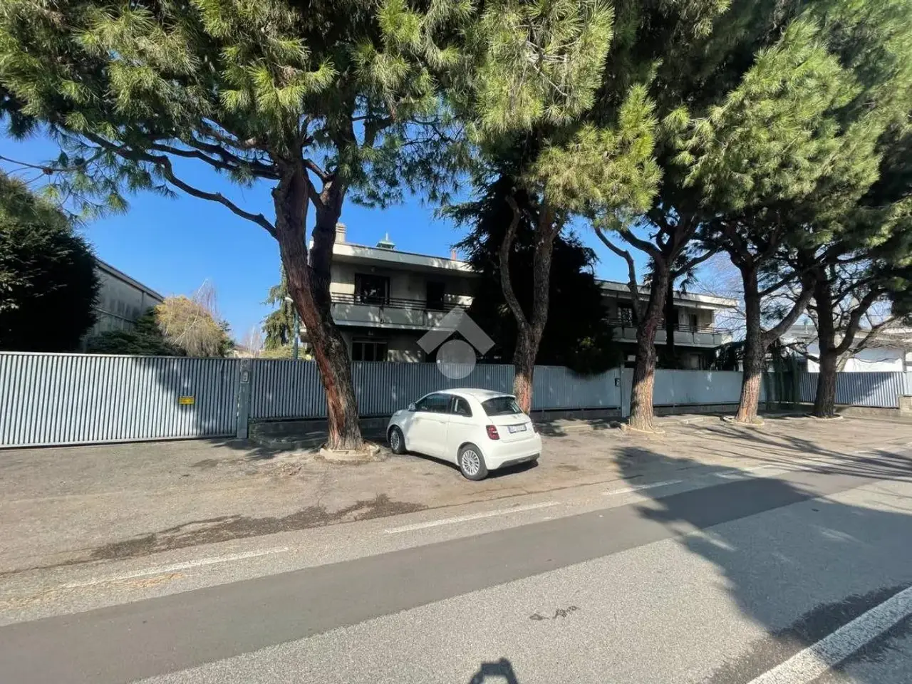 Capannone in Via S. d'Acquisto 12, Castellanza, {3} - Foto 2