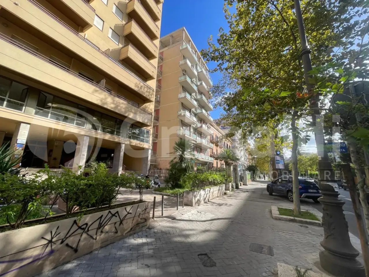 Negozio in Via Libertà 163/165, Palermo, {3} - Foto 1