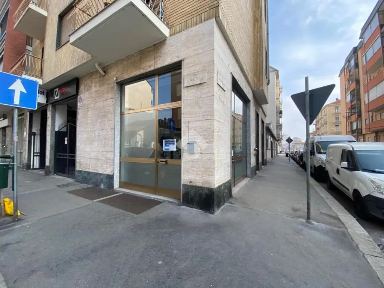 Negozio in Via Rieti 47, Torino, {3} - Foto 2
