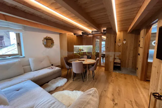 Zweizimmerwohnung in Passaggio Truchet 4, Courmayeur - Foto 1