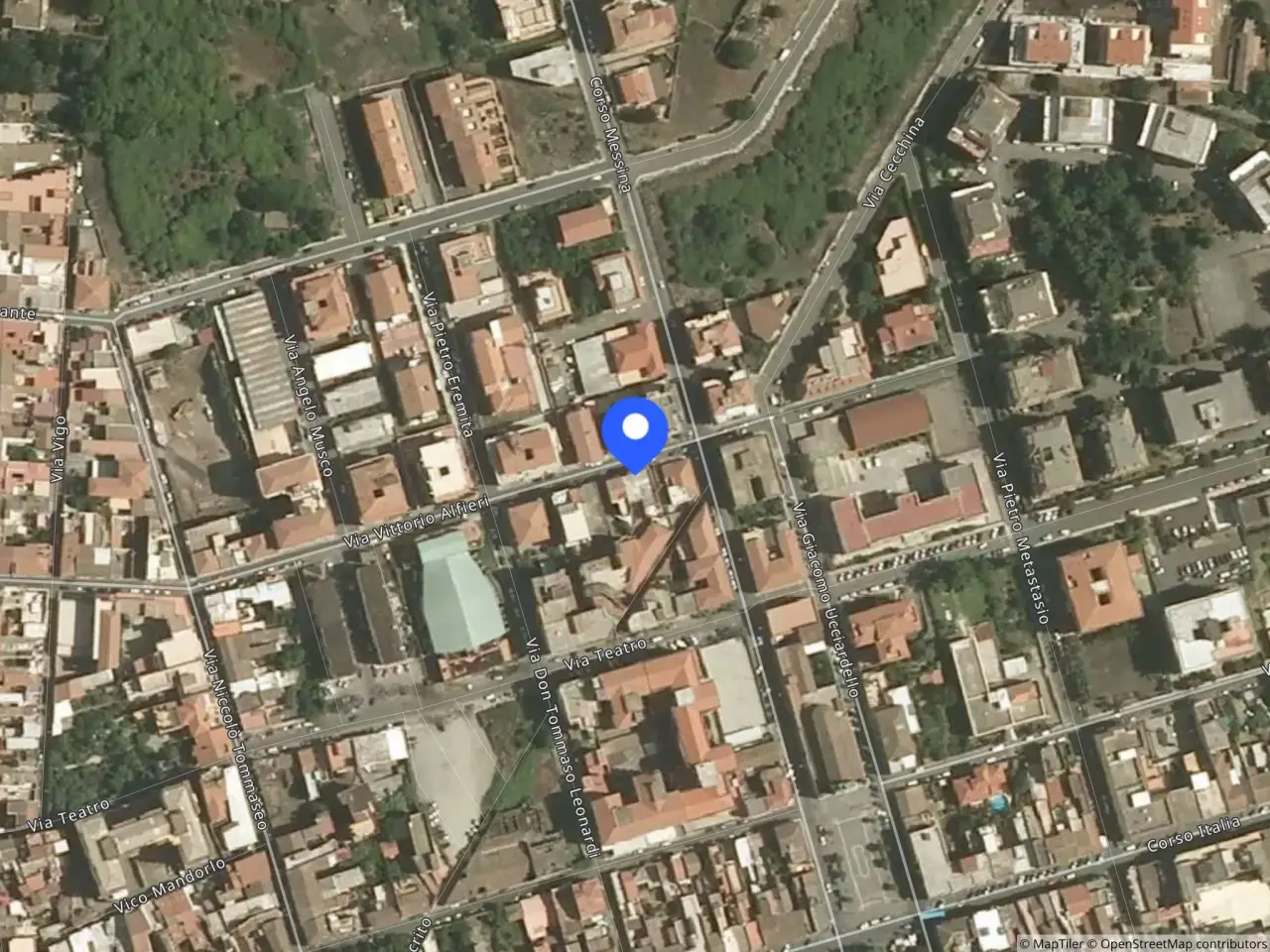 Negozio in Via Vittorio Alfieri, 69, 95014 Giarre Ct, Italia 69, Giarre, {3} - Foto 2