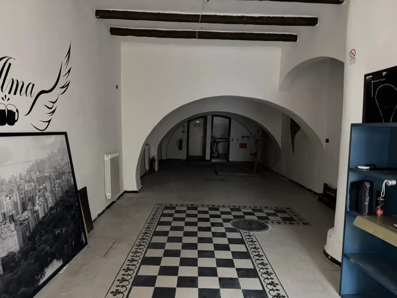 Negozio in Via Cesare Battisti 42, Monterotondo, {3} - Foto 1
