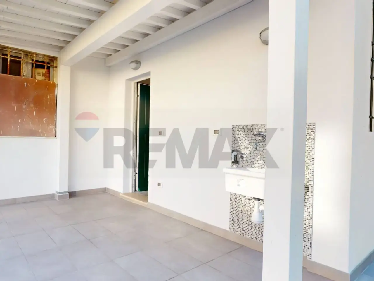 Negozio in Via Aurelia Sud 125, Viareggio, {3} - Foto 2