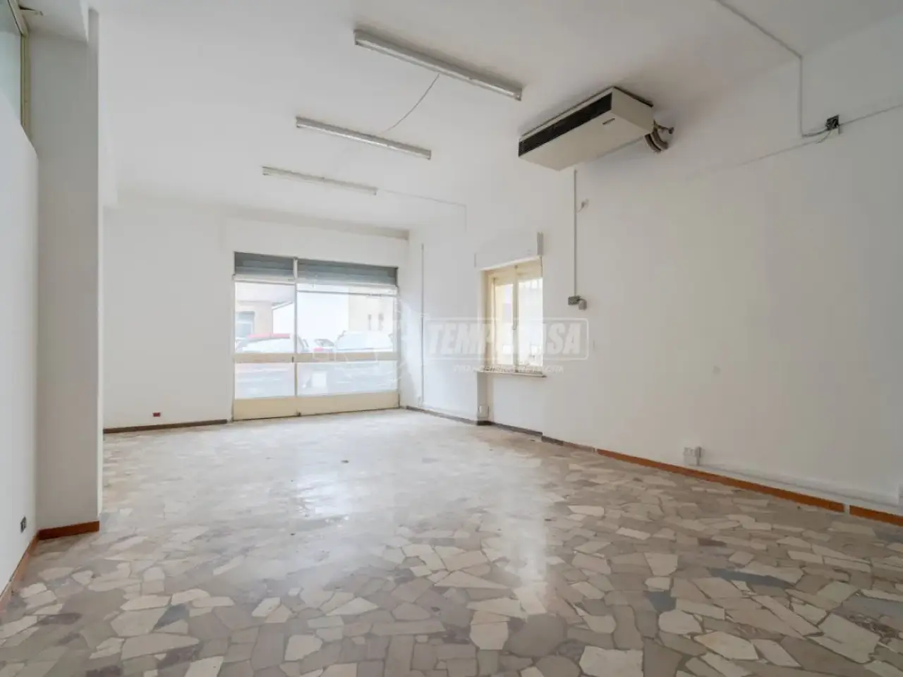 Ufficio in , Macerata, {3} - Foto 1
