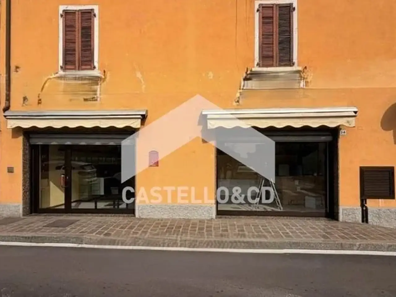 Negozio in Via Mur., Desenzano Del Garda, {3} - Foto 2