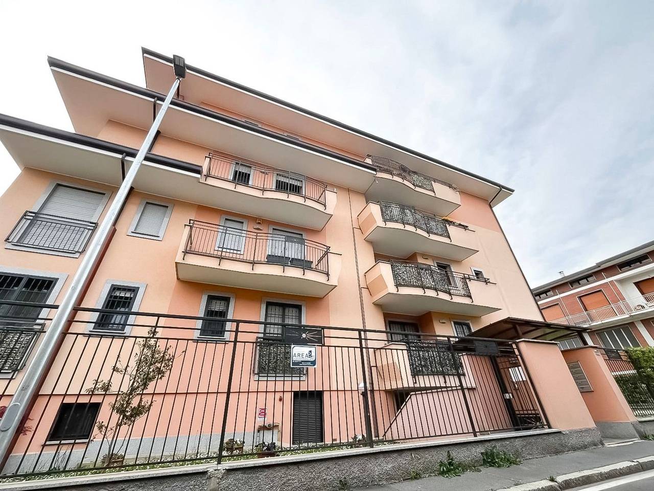 immagine annuncio 11 di 12