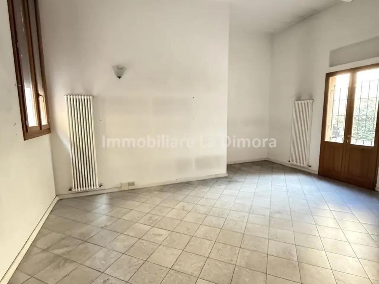 Negozio in , Imola, {3} - Foto 2