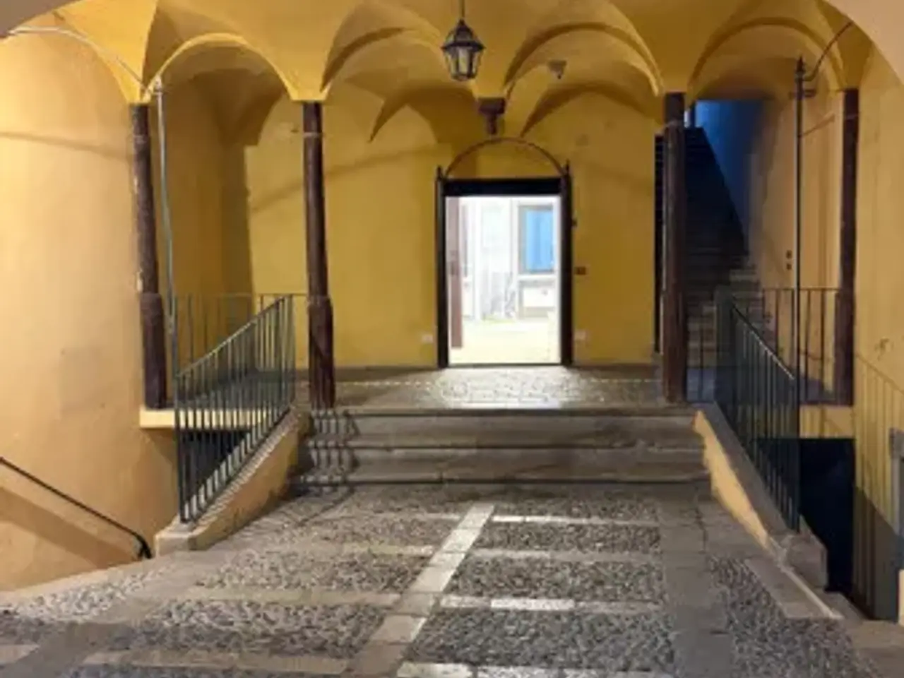 Negozio in Via Pretoria 188, Potenza, {3} - Foto 2