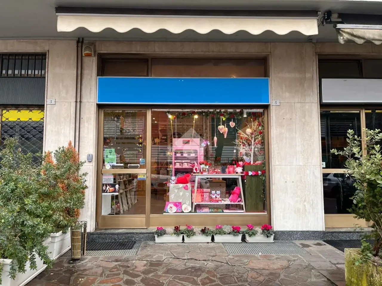 Negozio in Via Risorgimento 5, Ranica, {3} - Foto 1