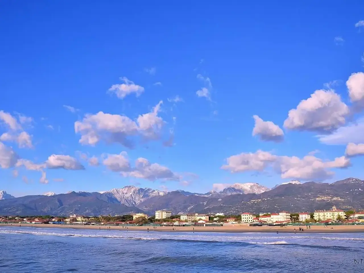 Stabilimento balneare in , Pietrasanta, {3} - Foto 1