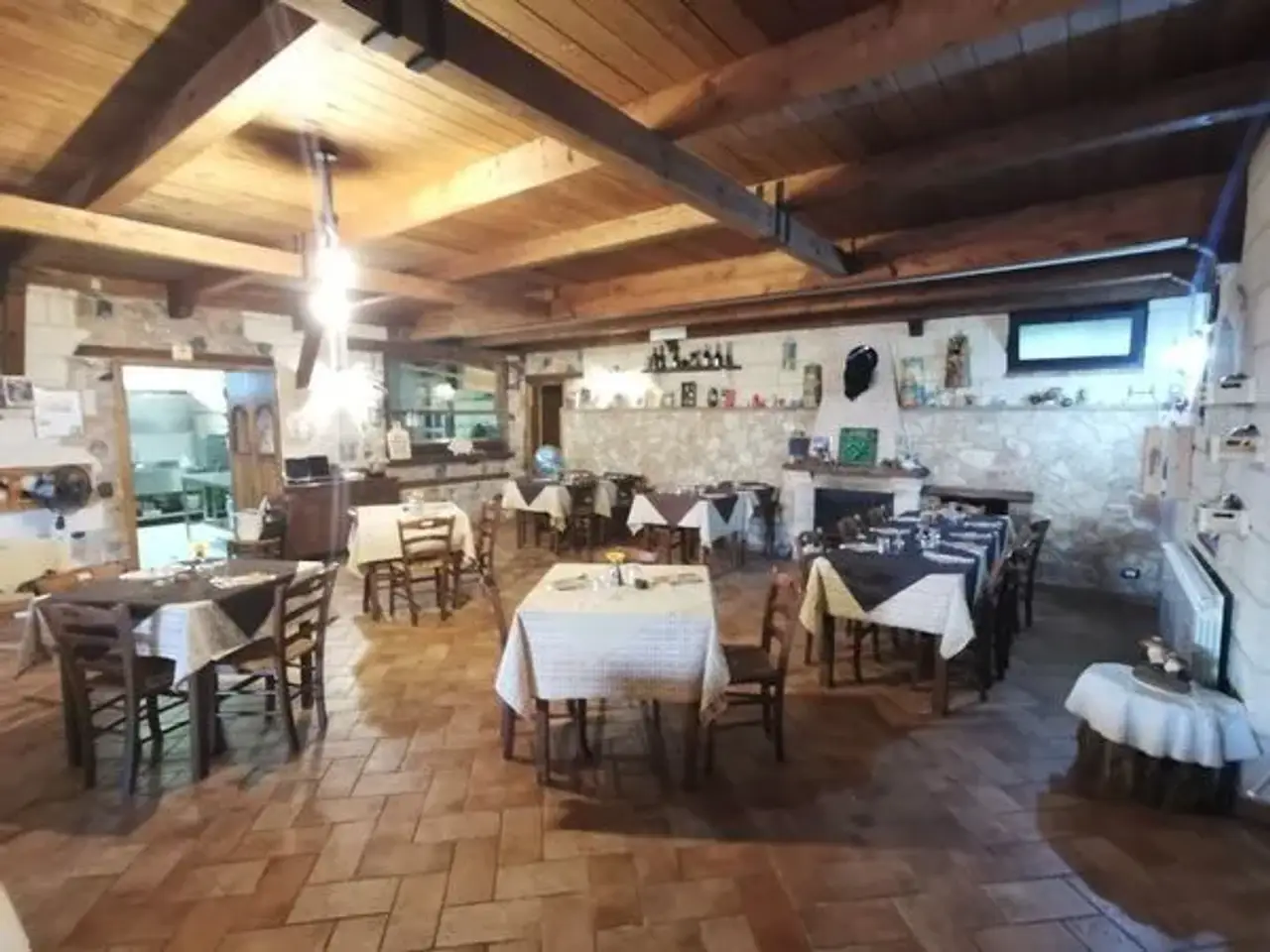 Ristorante in Località Colle del Signore, Tiriolo, {3} - Foto 1