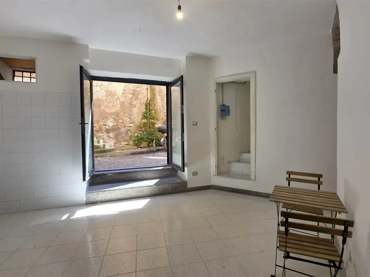 Negozio in Via San Carluccio, Viterbo, {3} - Foto 2