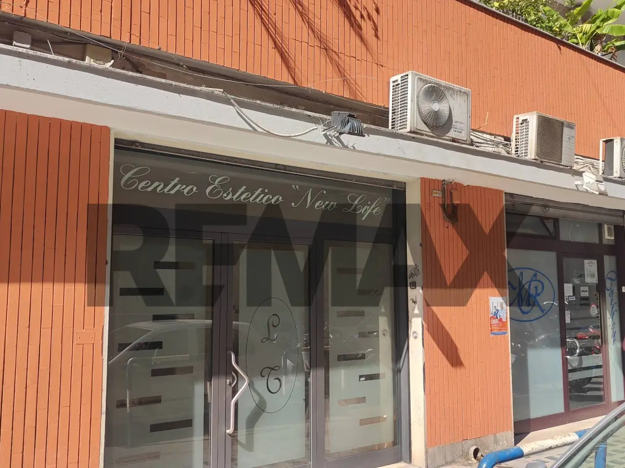 Negozio in Via San Lorenzo 5d, Bari, {3} - Foto 1
