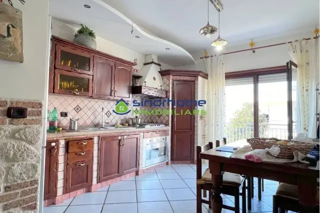 3-room flat in Via Jurij Gagarin, Quarto - Photo 1