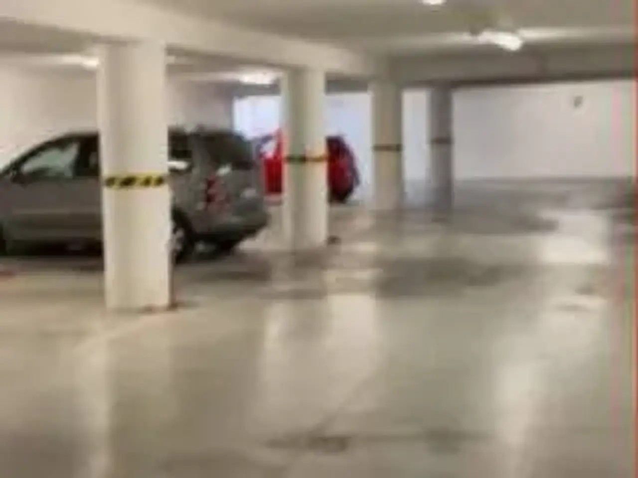 Parcheggio chiuso in , Floridia, {3} - Foto 1