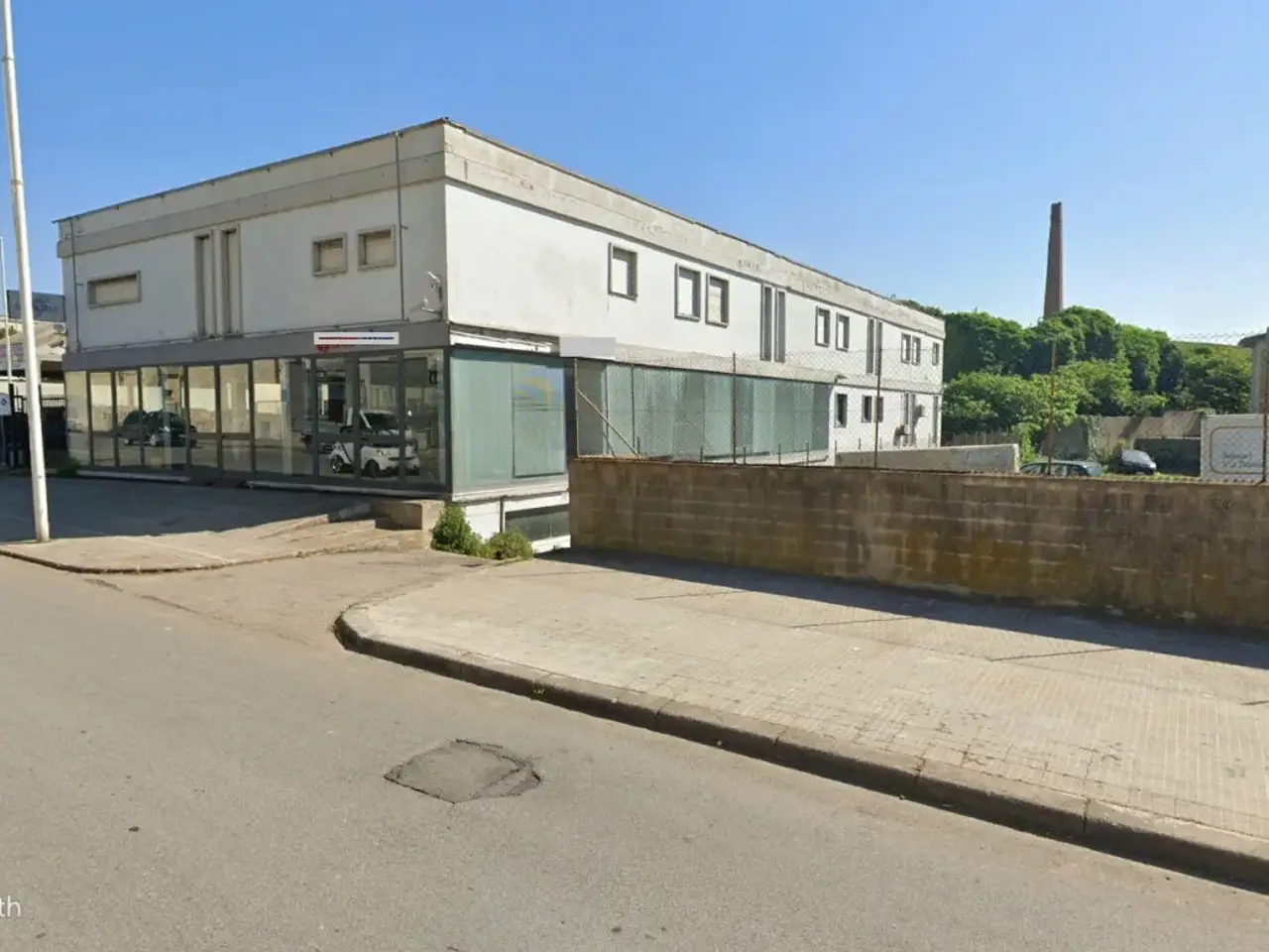 Magazzino in Viale Porto Torres 6, Sassari, {3} - Foto 1