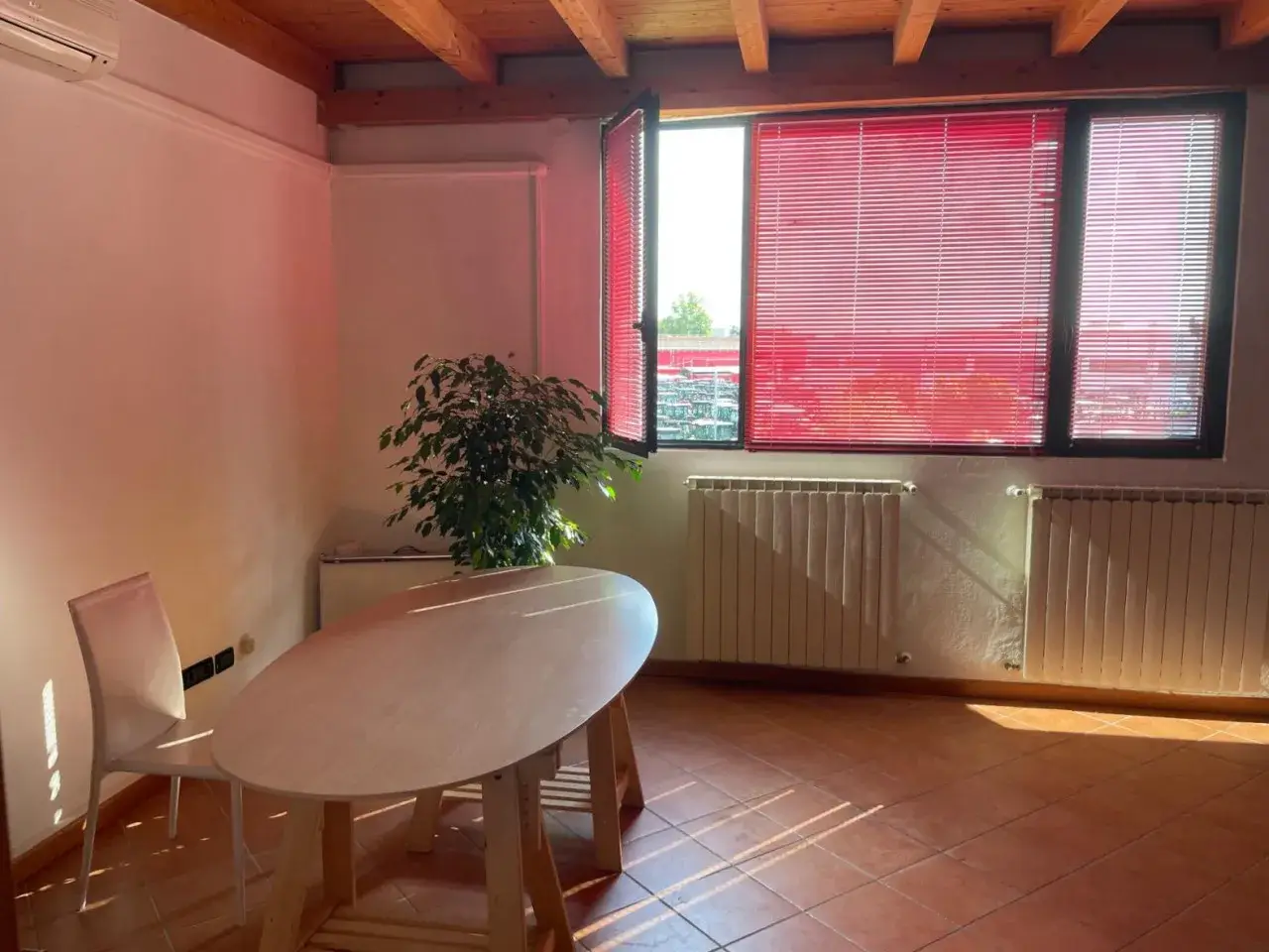 Ufficio in Via Einaudi 36, Rovigo, {3} - Foto 1
