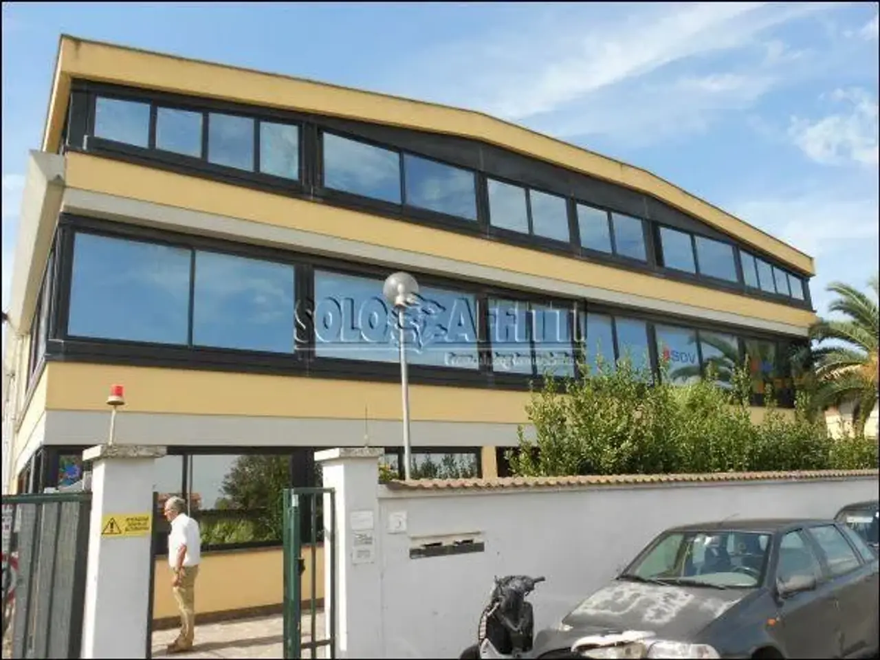 Ufficio in Via Ivo Oliveti, Fiumicino, {3} - Foto 1