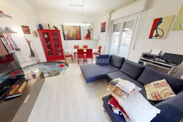 4-room flat, Castelfidardo - Photo 1