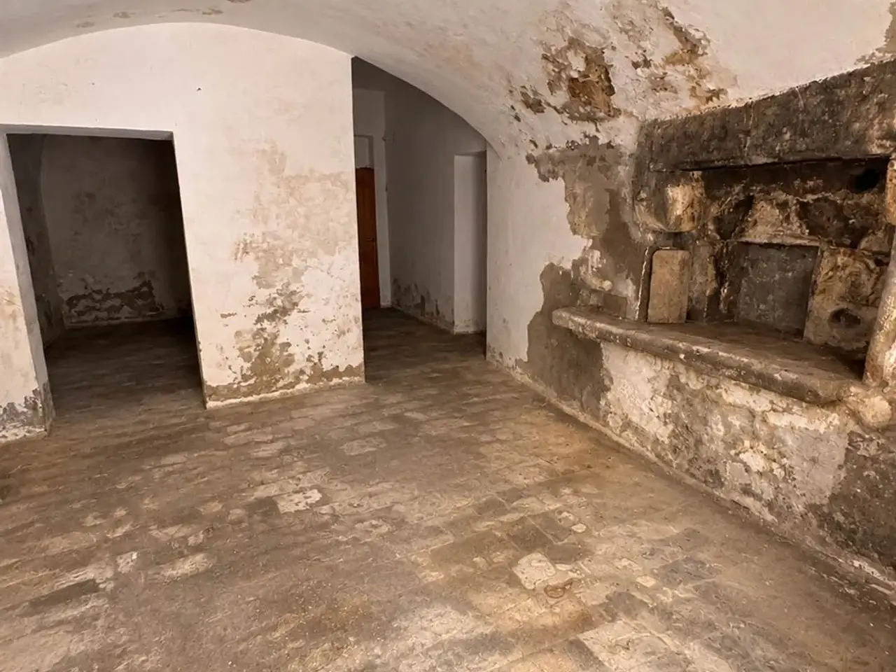 Magazzino in Via delle Sambucare, Tuscania, {3} - Foto 2
