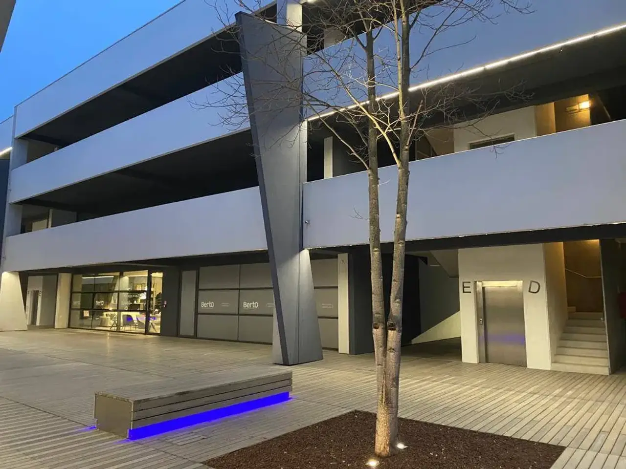 Ufficio in Via Maestri Calzaturieri del Brenta 32, Noventa Padovana, {3} - Foto 1
