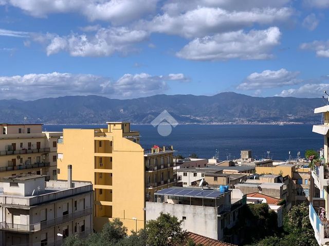 4-room flat in Via Cappuccinelli Diramazione Zagarella 14, Reggio di Calabria - Photo 1