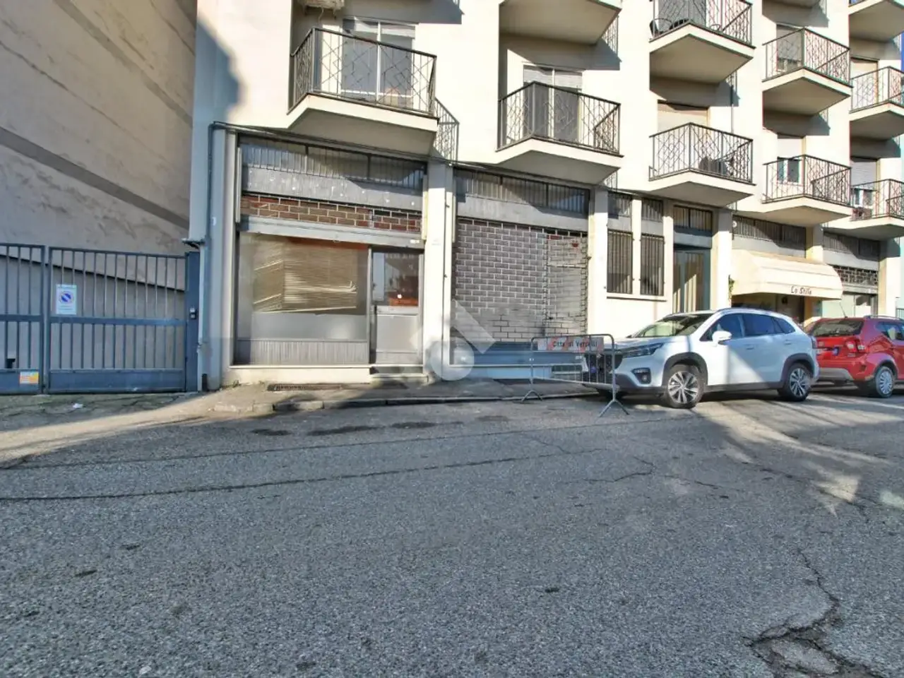 Negozio in Via Tripoli 33, Vercelli, {3} - Foto 1