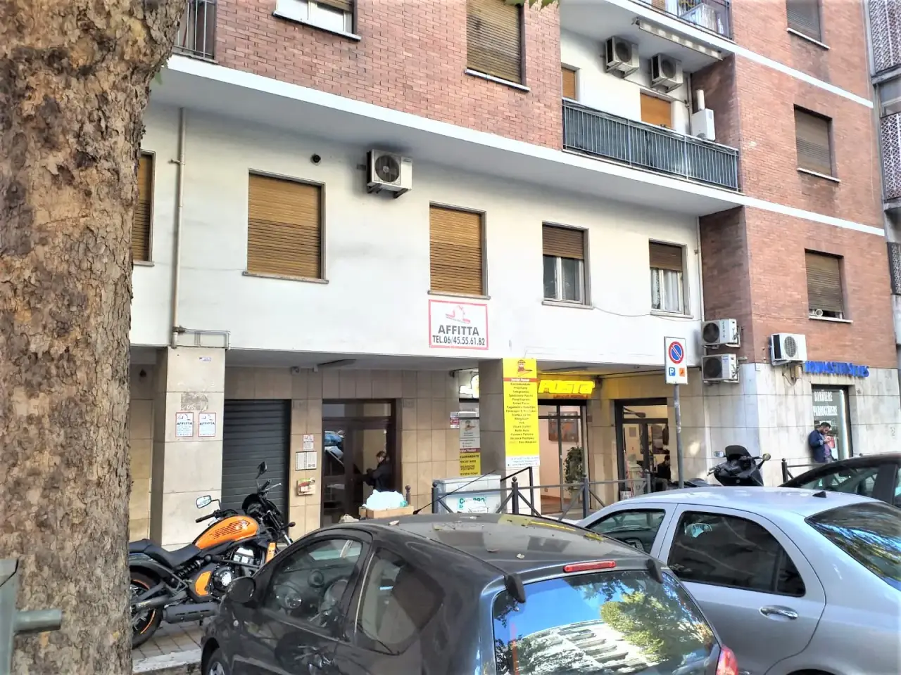 Negozio in Via Oderisi da Gubbio 240, Roma, {3} - Foto 2