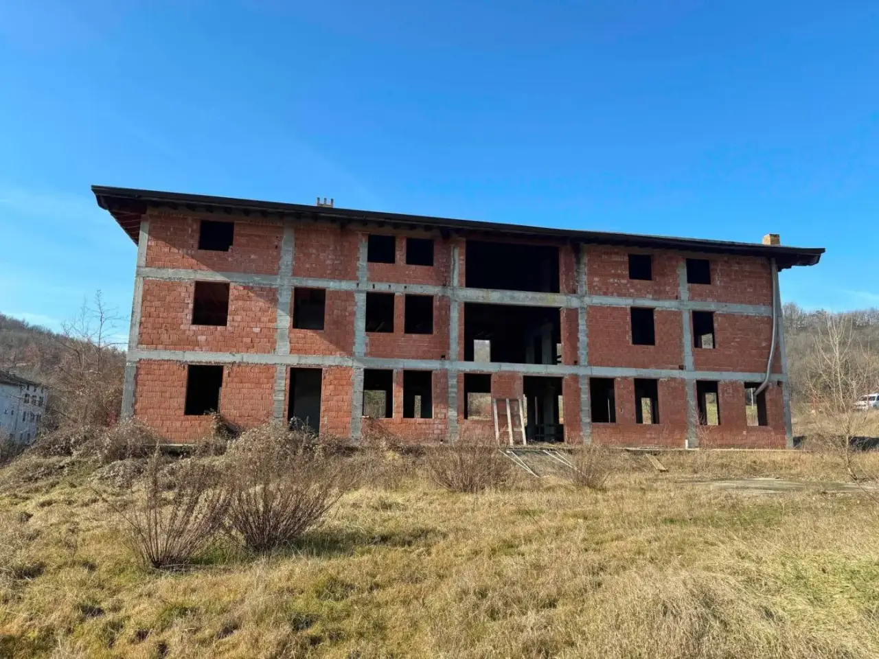 Palazzina commerciale in Via Fausto Coppi, Godiasco Salice Terme, {3} - Foto 1