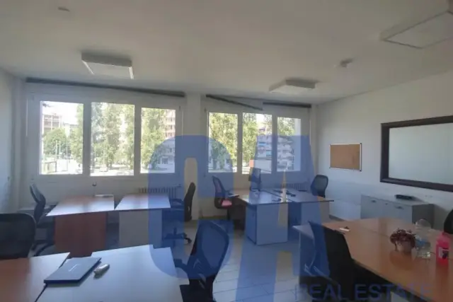 insertion image