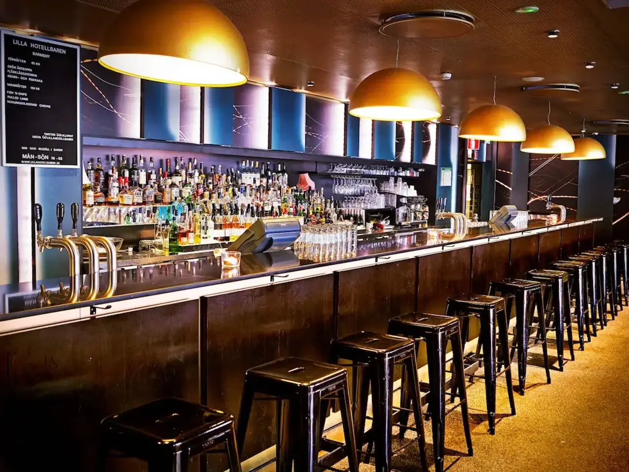 Bar in Repubblica, Arona, {3} - Foto 1
