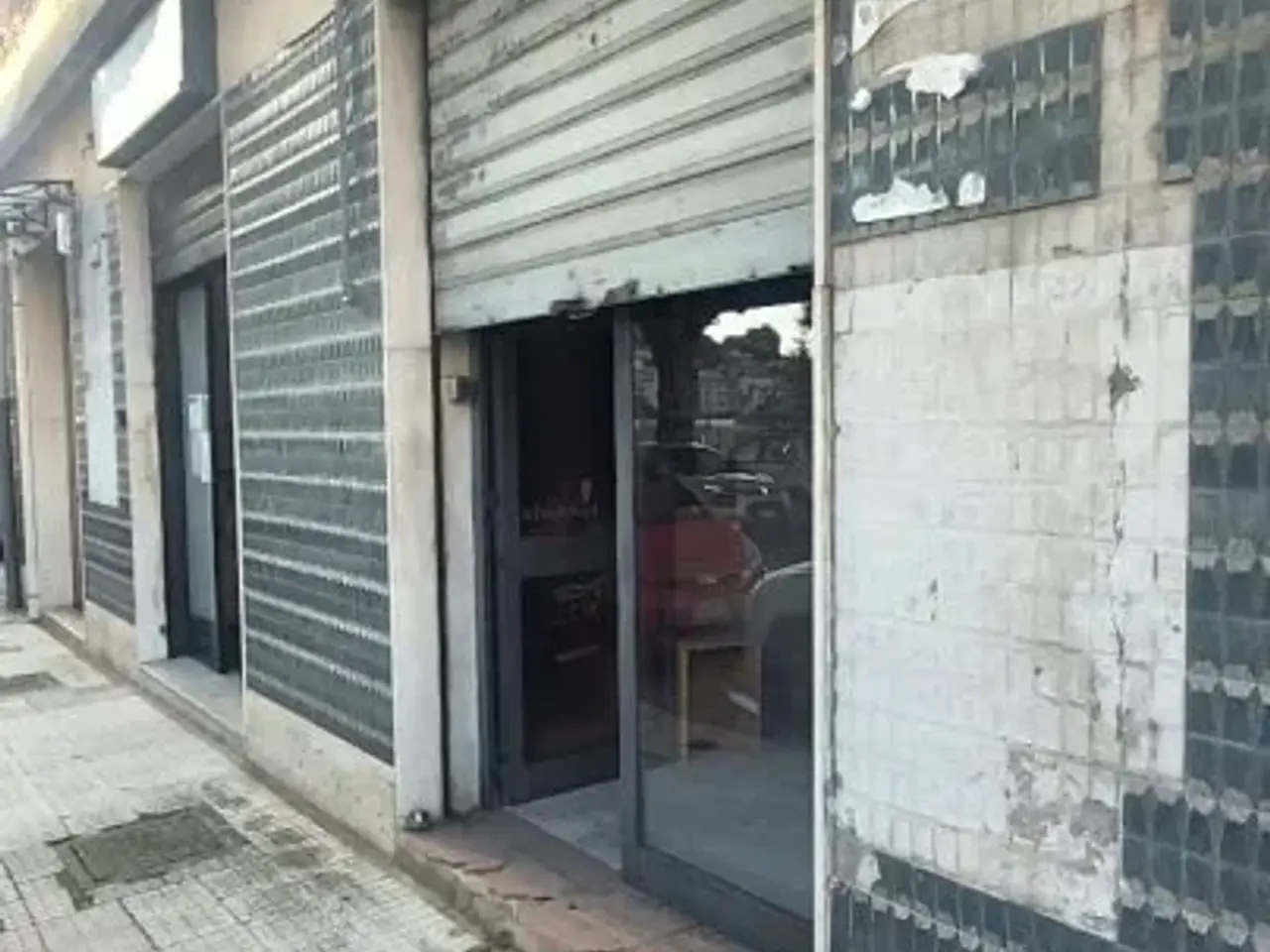 Negozio in Viale Italia 63, Messina, {3} - Foto 2