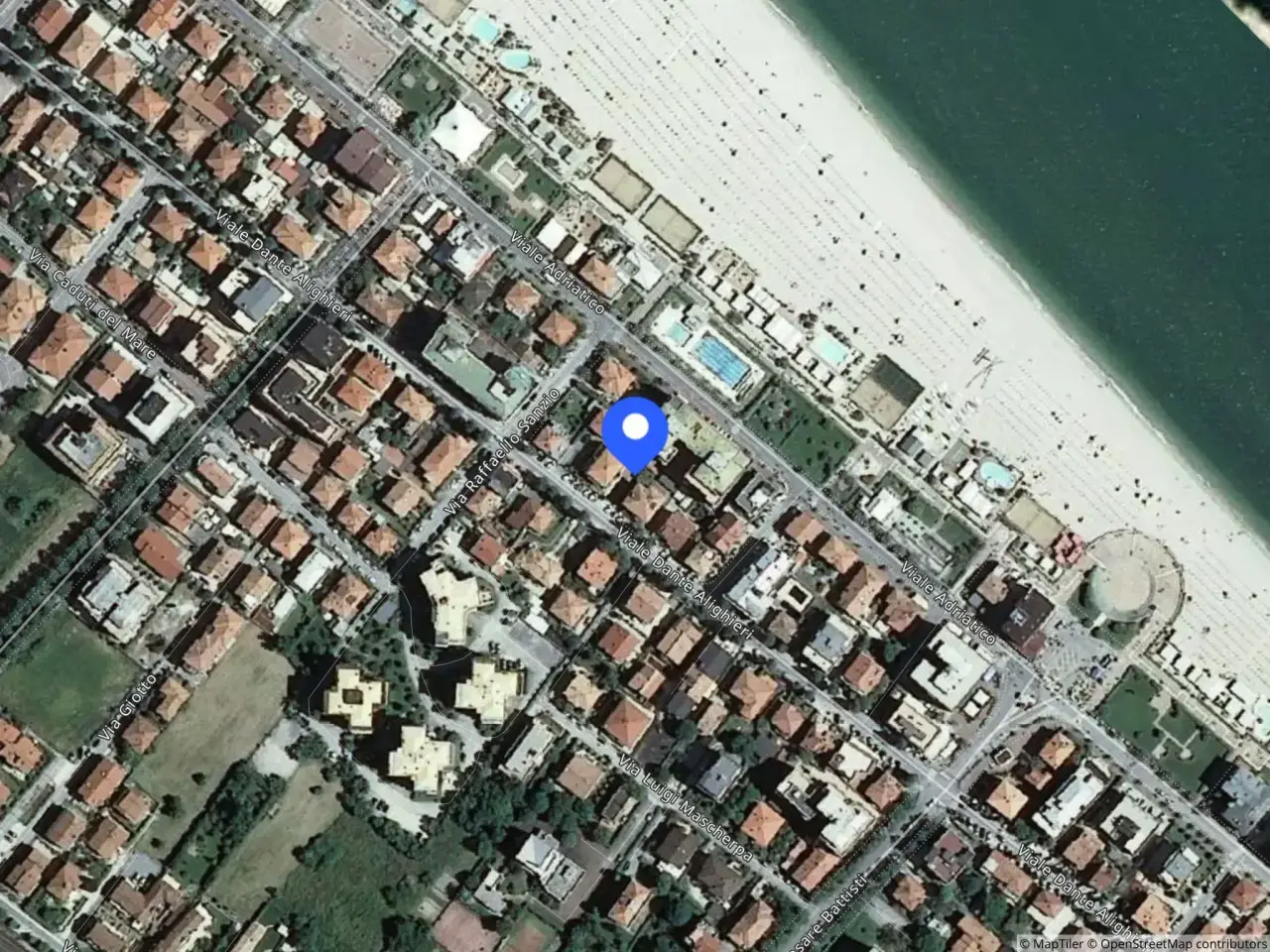 Magazzino in Vle d. Alighieri, 67, 61032 Fano Pu, Italia 67, Fano, {3} - Foto 1