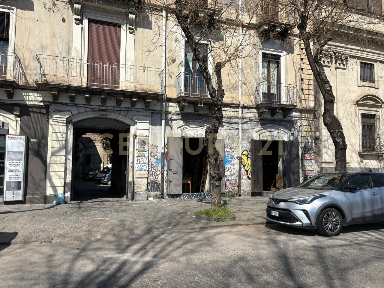Negozio in Via 6 Aprile 59, Catania, {3} - Foto 1