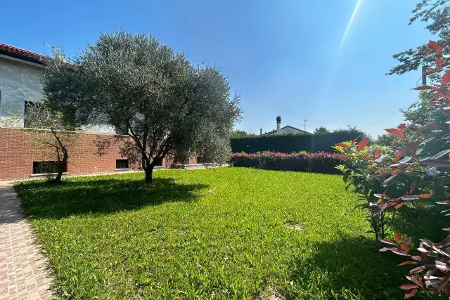 Villa in Via Francesco Petrarca, Mestrino - Foto 1