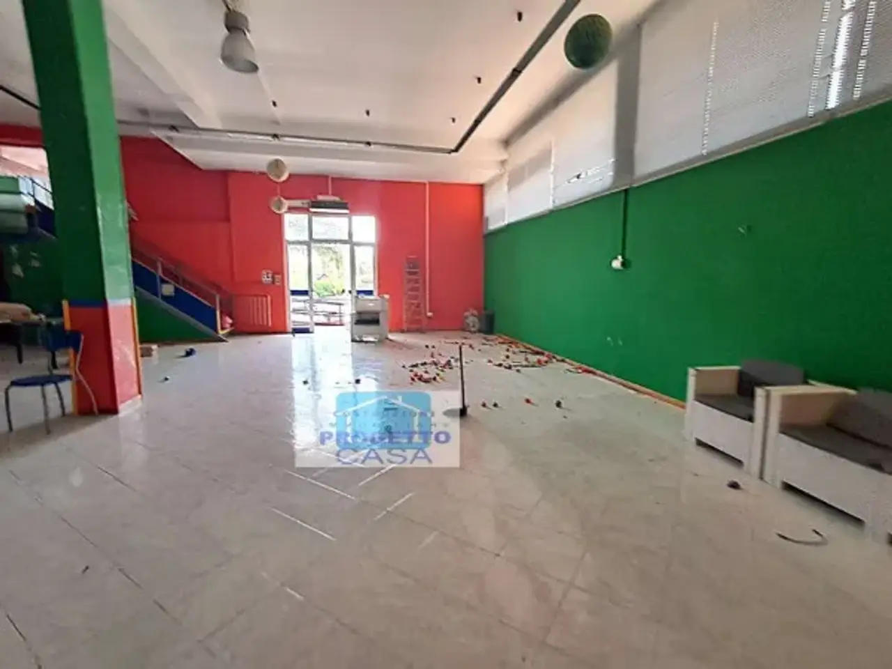 Negozio in Via Tavani Snc, Somma Vesuviana, {3} - Foto 1