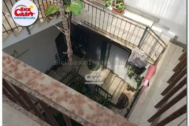 insertion image