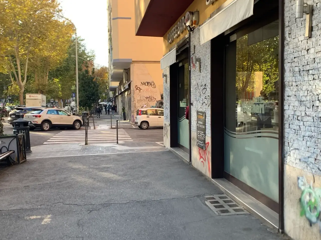 Bar in Circonvallazione Ostiense 253, Roma, {3} - Foto 2