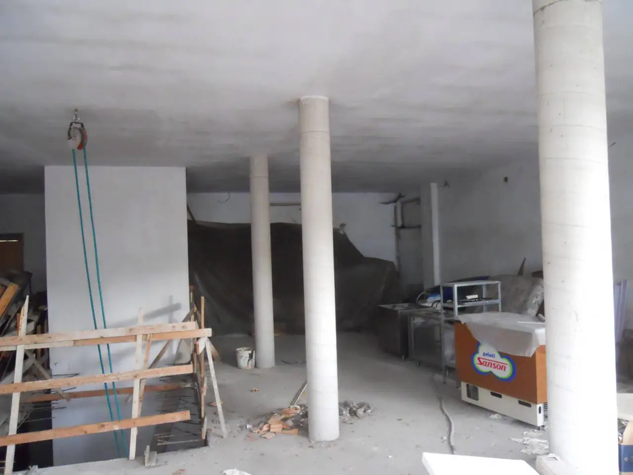 Negozio in Via del Mare, San Benedetto Del Tronto, {3} - Foto 2